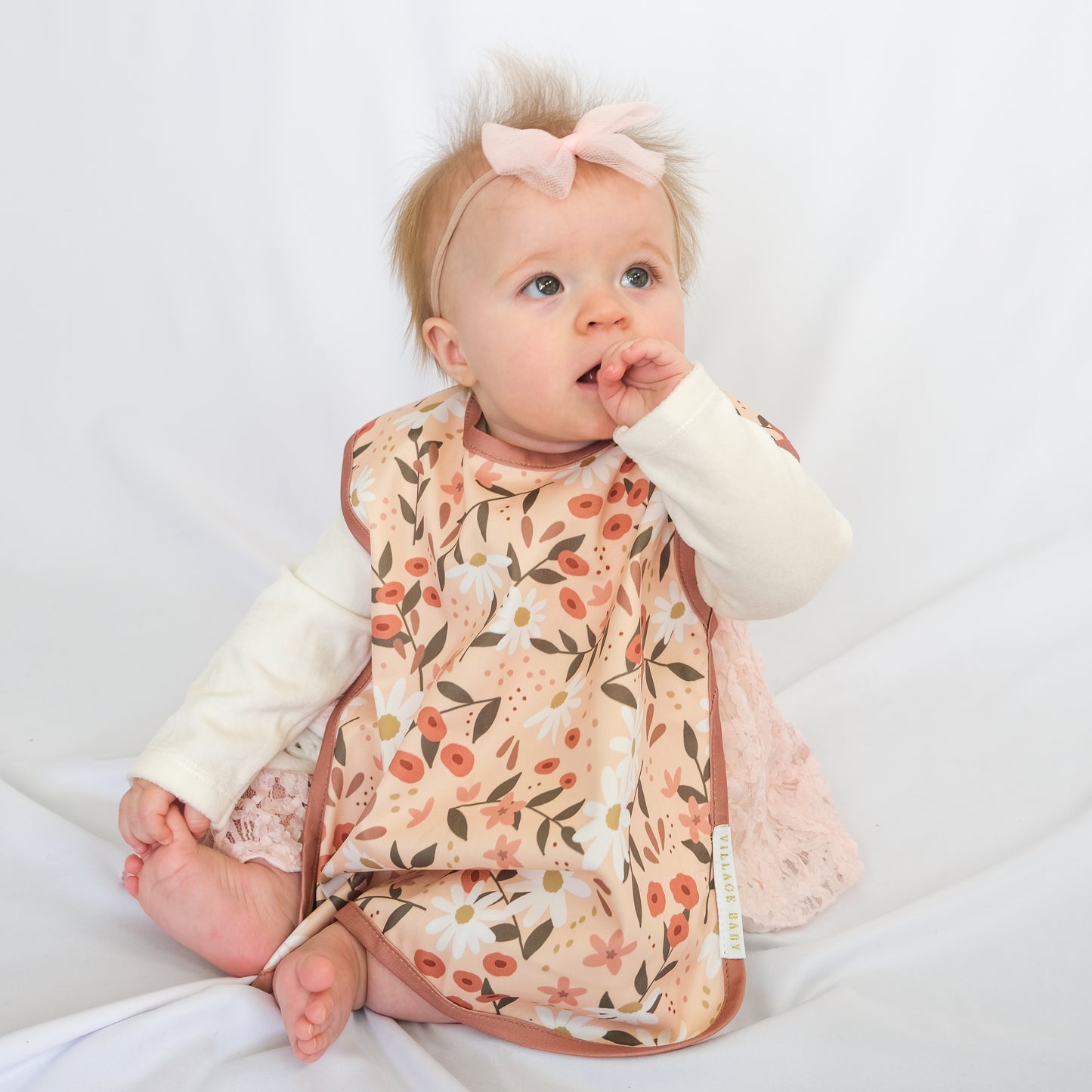 Apron Bib: Peach Posey