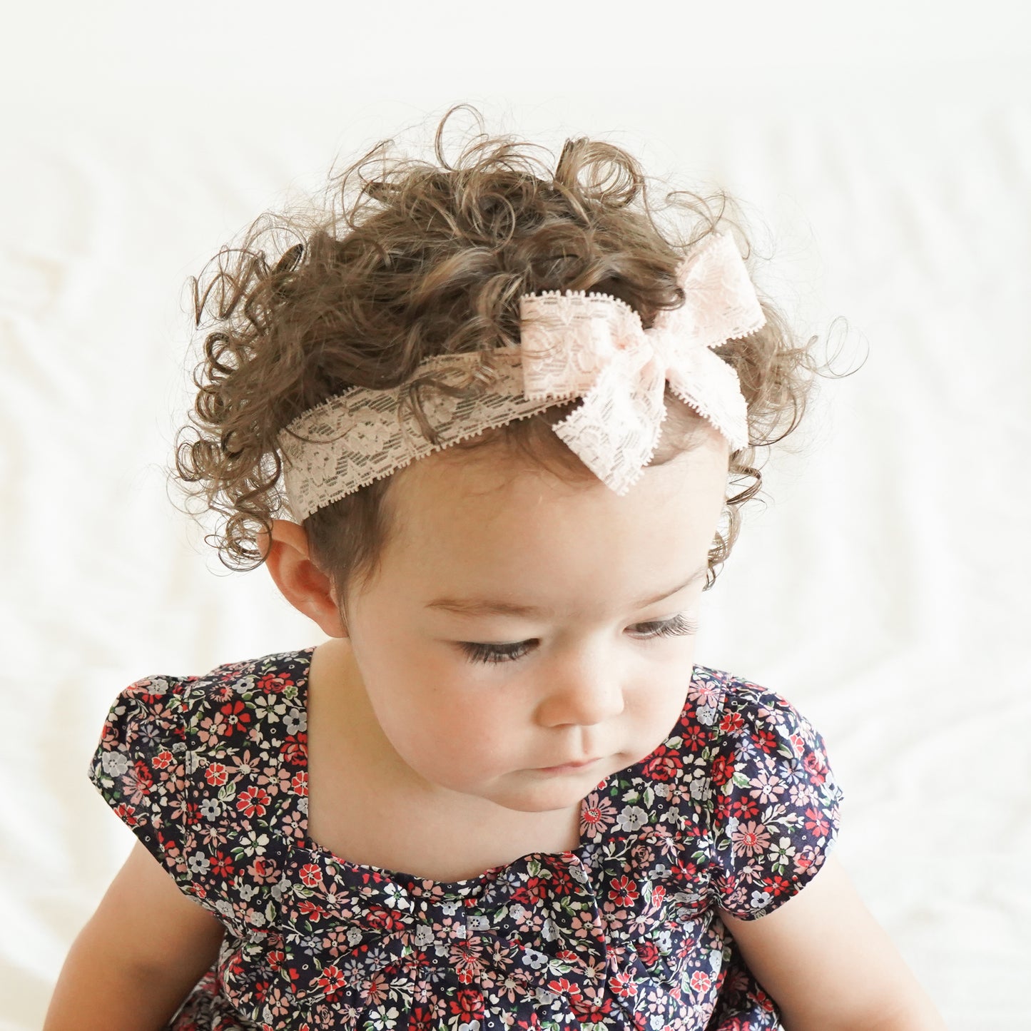 Stretch Lace Bow Headband for Babies: London