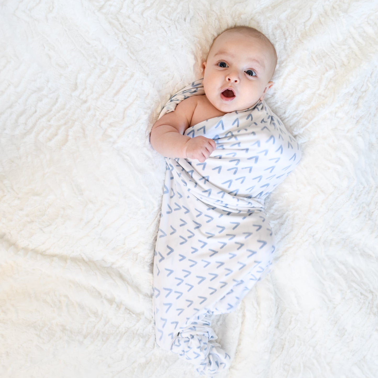 Extra Soft Stretchy Knit Swaddle Blanket: Sweet Peaks