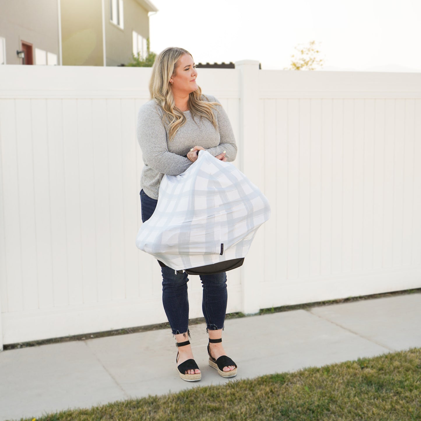 Extra Soft and Stretchy Nursing and Carseat Cover: French Gingham