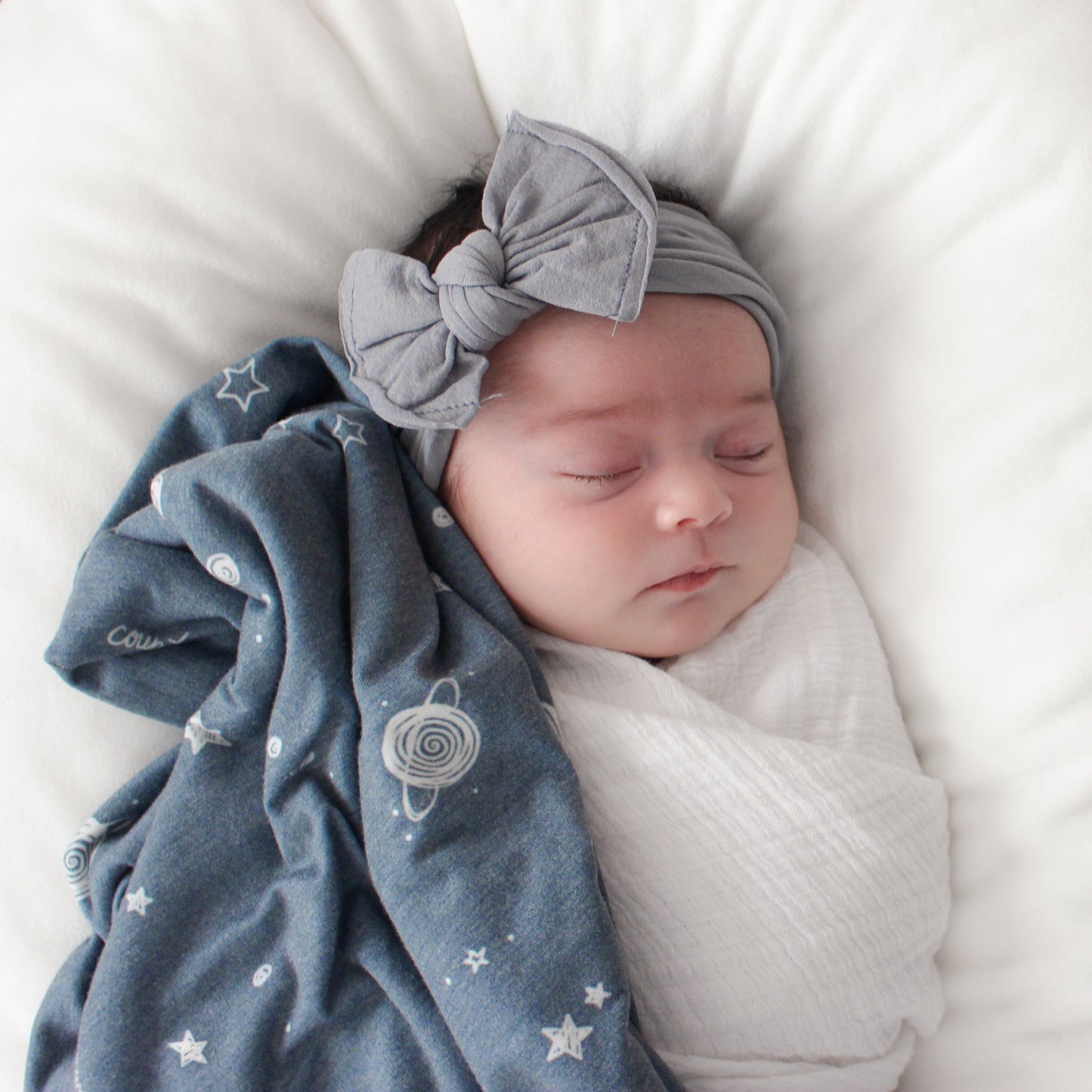 Extra Soft Stretchy Knit Swaddle Blanket: Starry Dreams