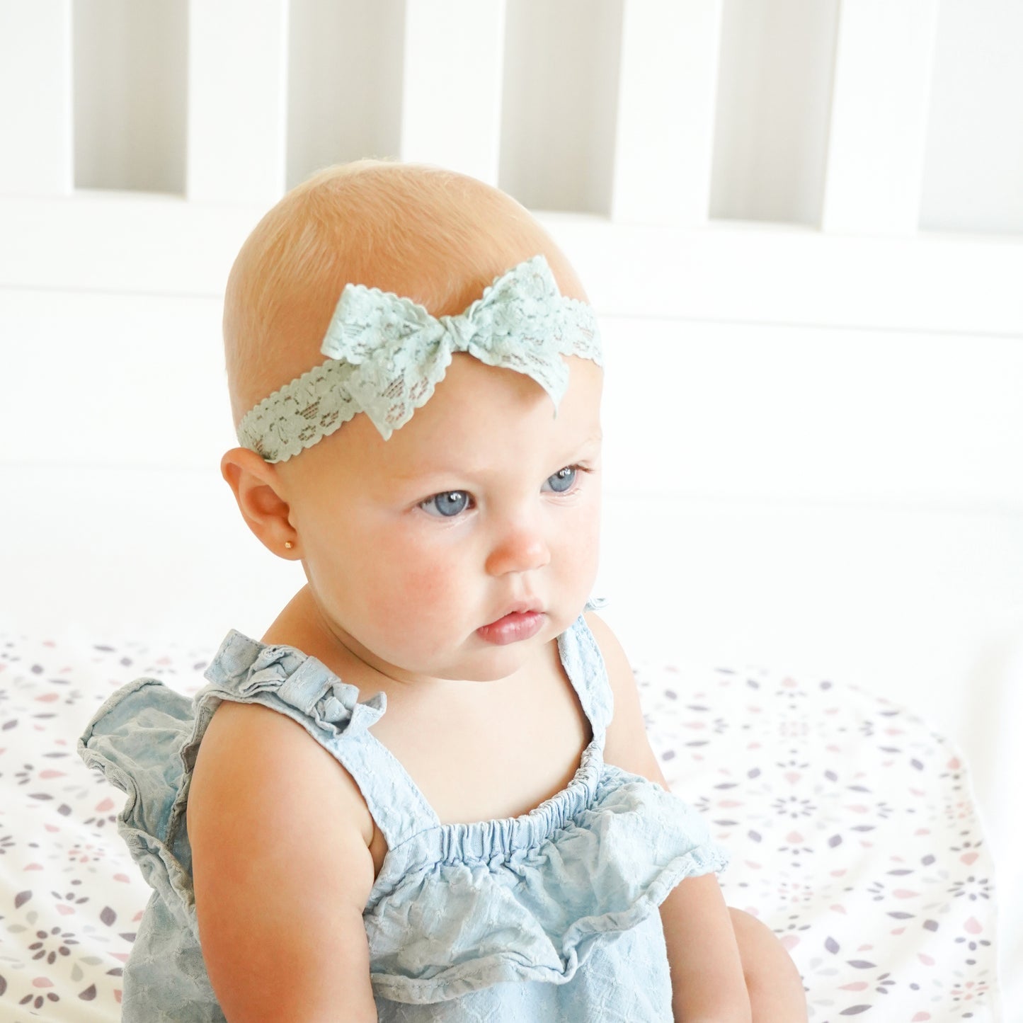 Stretch Lace Bow Headband for Babies: Sage
