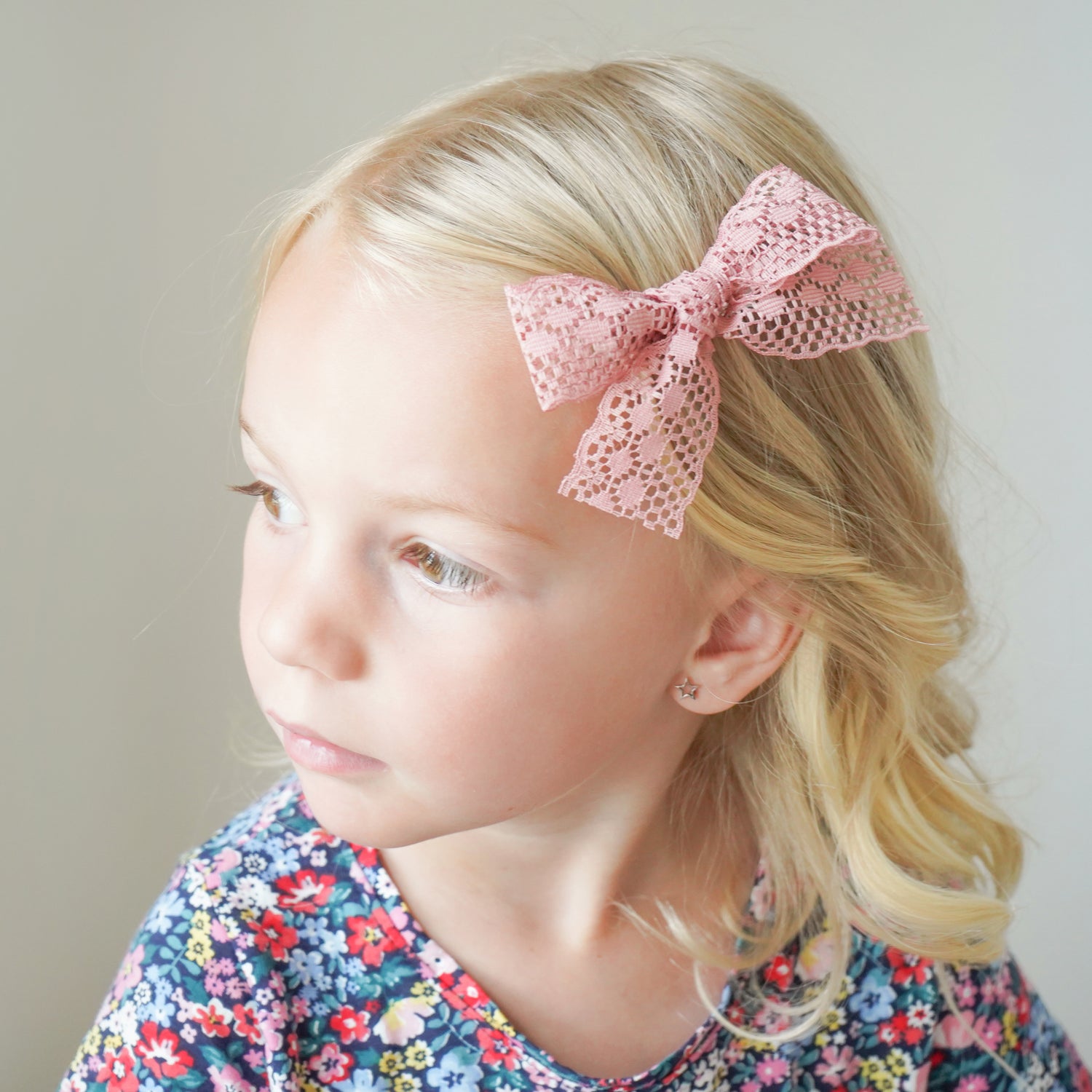 little girl bow clip soft dusty mauve pink lace bow