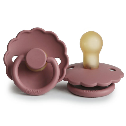 Frigg Natural Rubber Pacifier: Woodchuck (Scalloped)