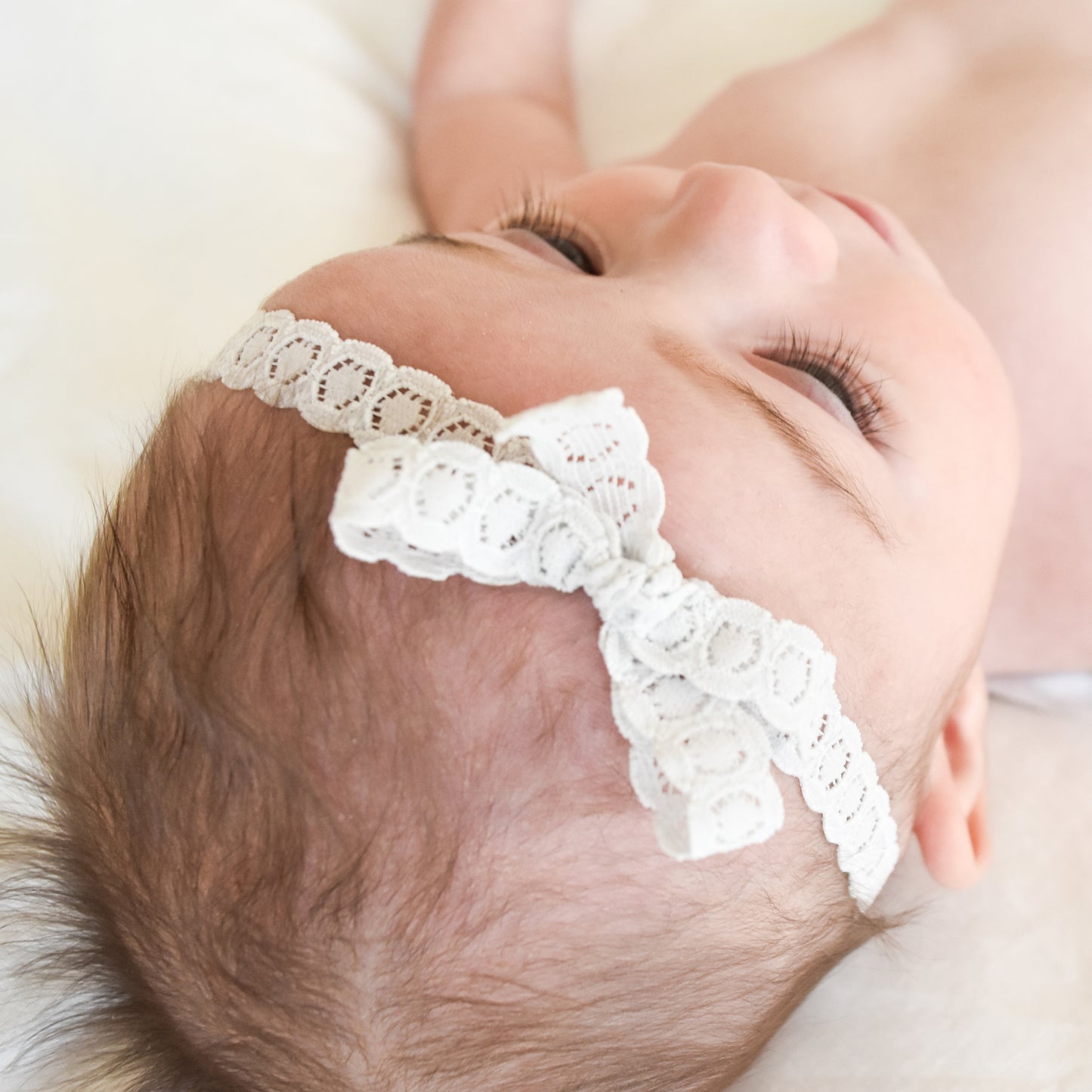Stretch Lace Bow Headband for Babies: Zara